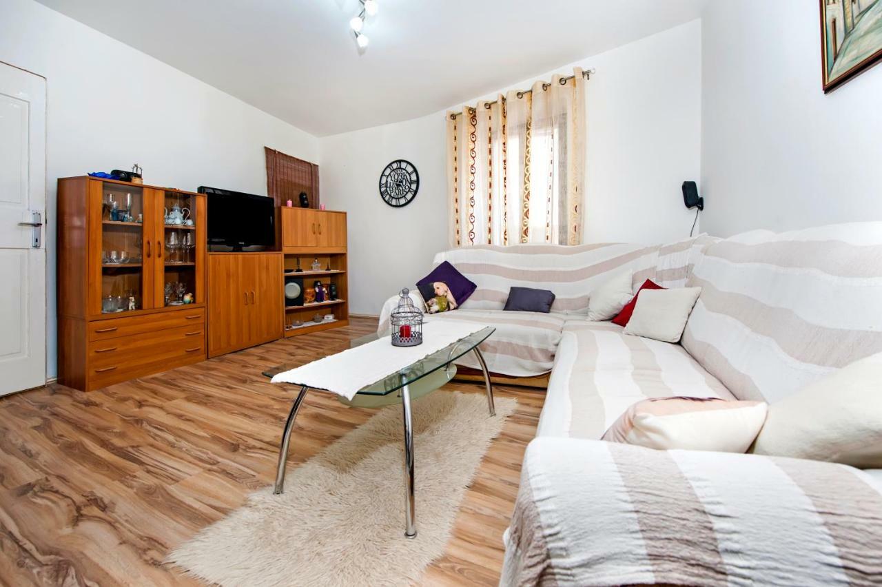 Apartment Stefan 罗维尼 外观 照片